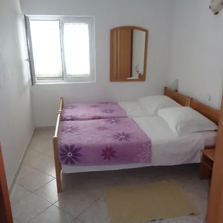 Milena Appartement *